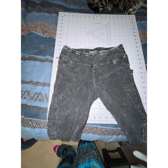 Women's MNY Performance Leggings Size S Gray - Picture 3 of 4